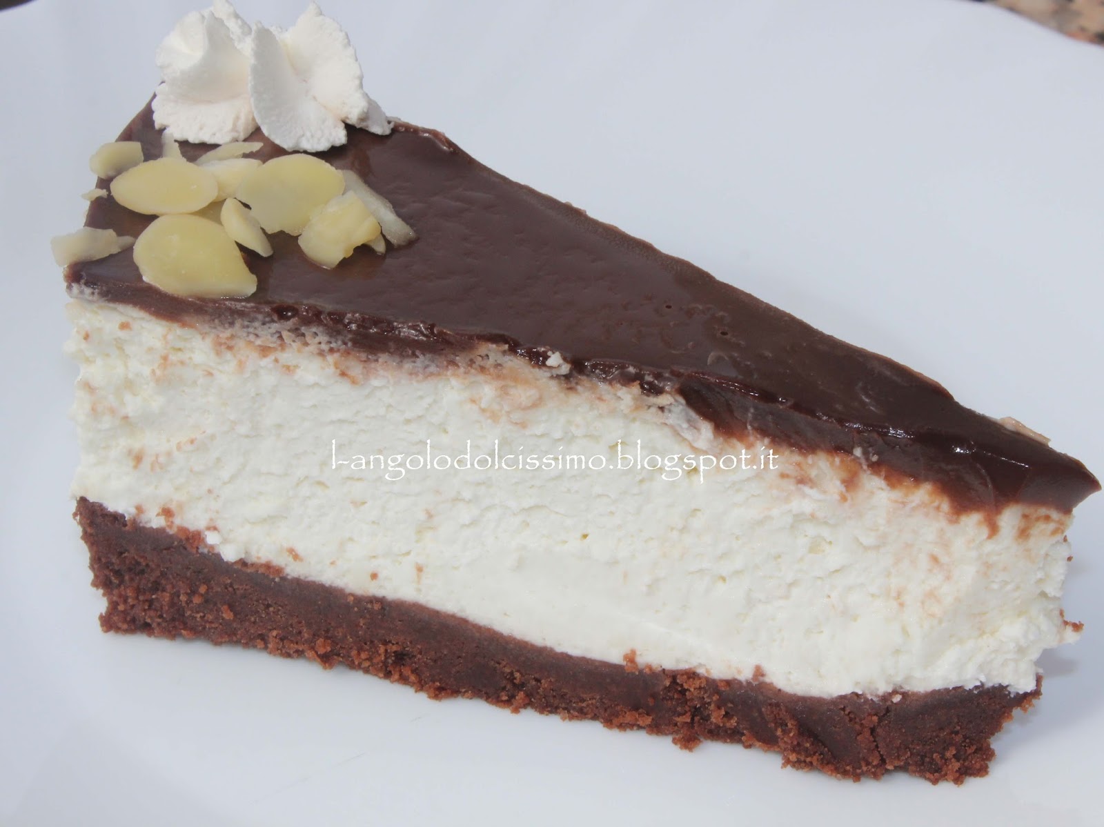 L' ANGOLO DOLCISSIMO CHEESECAKE RICOTTA E NUTELLA