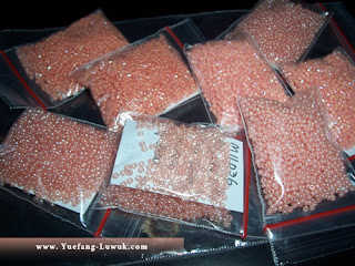 Koleksi Seed Beads dalam kategori berwarna peach Koleksi_Seed_beads_berwarna_peach
