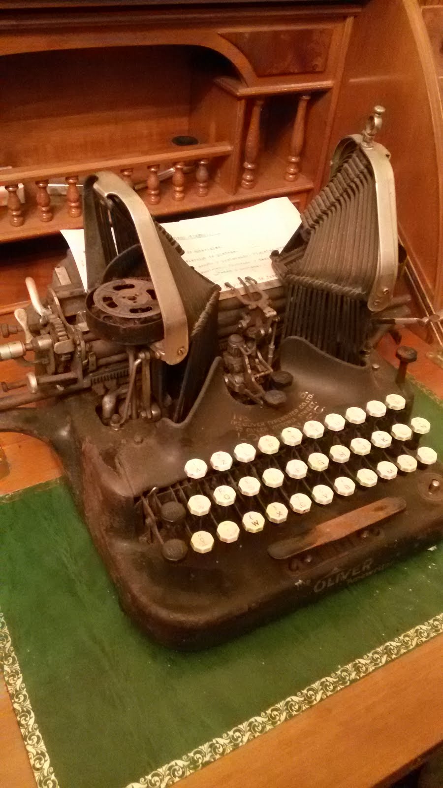 1914 MÁQUINA DE ESCRIBIR