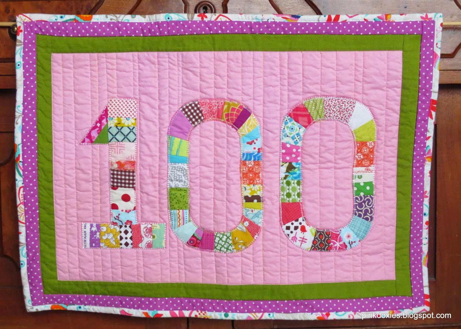 Pink Doxies How to Put a Sleeve on a Wall Hanginga Better Way!