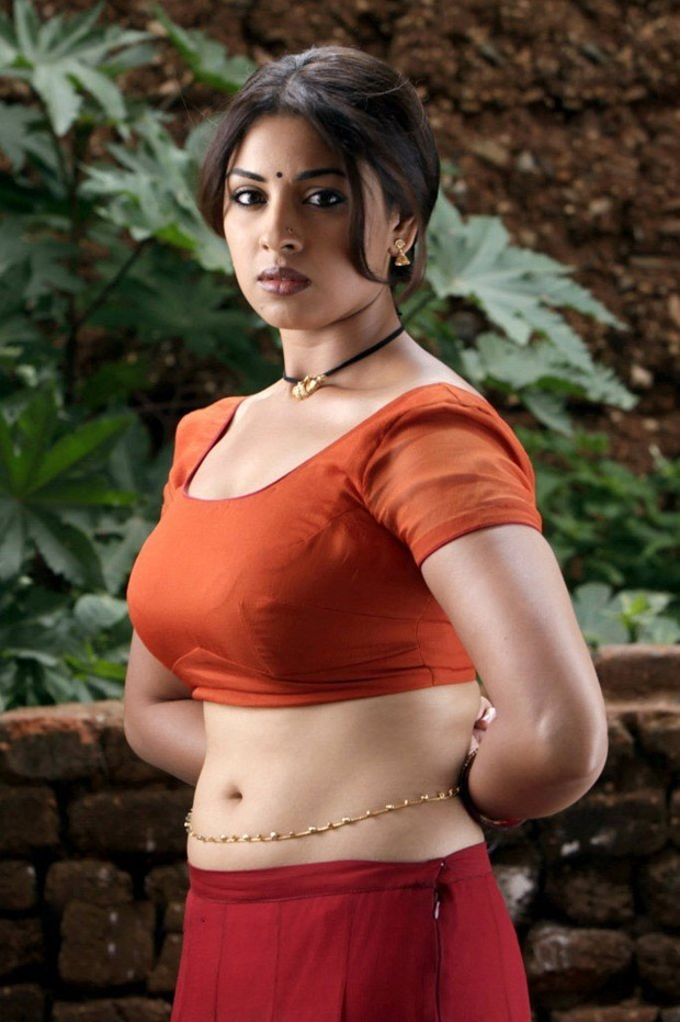 www.google.com "Richa Gangopadhyay hot and spicy pictures"
