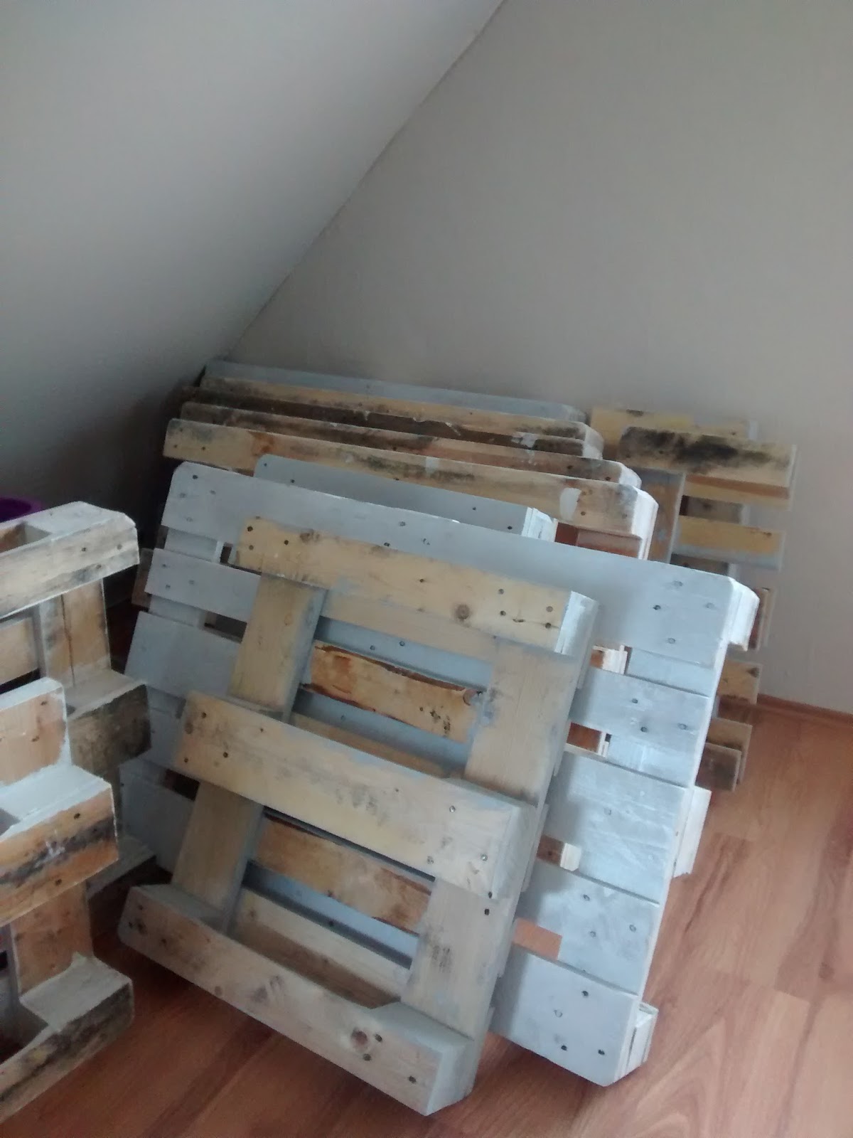 Der plan so baue ich mir mein palettenbett!