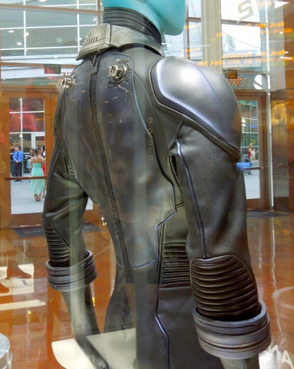 Hollywood Movie Costumes and Props Jamie Foxx's Electro movie costume