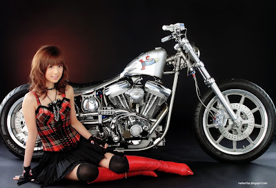 motos-mujeres-bobber-custom-motorcycle-fondos-hd-mulheres-wallpaper-chica-babe-asian