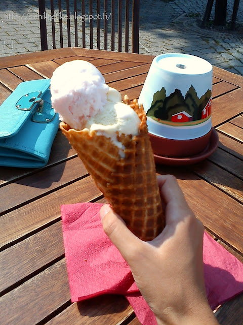 greippijäätelö, vaniljajäätelö, vanilla ice-cream, grapefruit ice-cream
