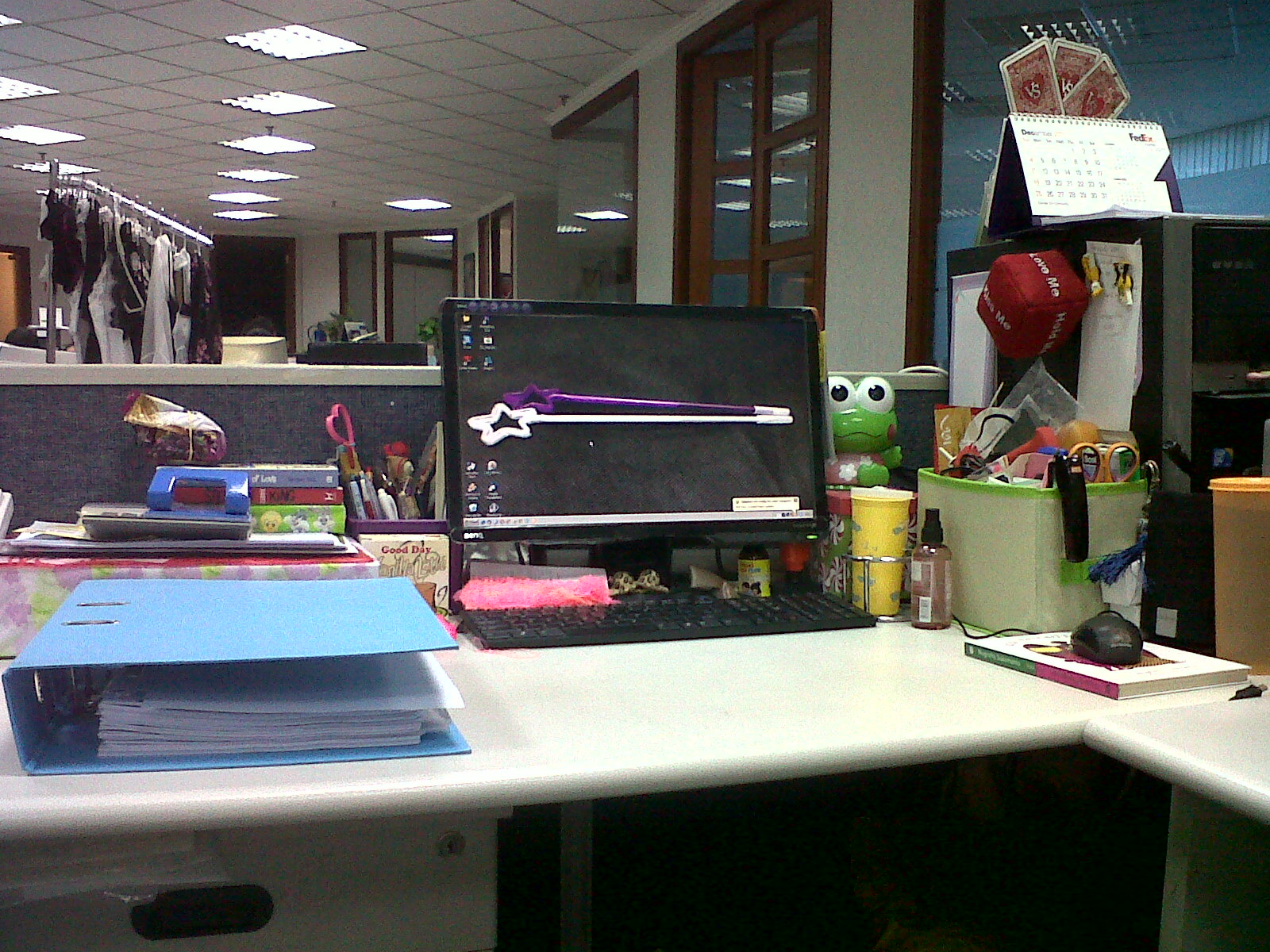 ..Life Scratches.. Meja Kerja 2011
