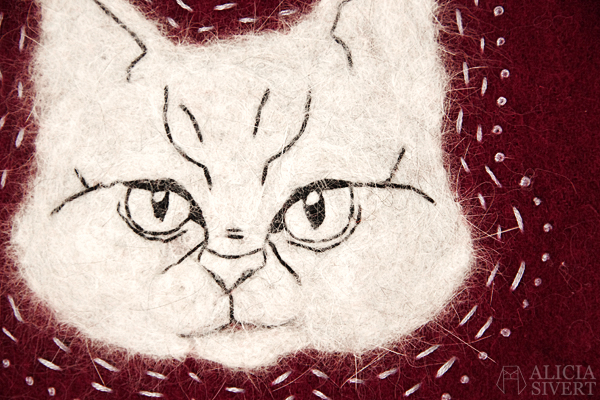 Needle felted cat portrait from cat hair, by Alicia Sivertsson 2015. aliciasivert, alicia sivert, alicia sivertsson, katten tofslan, katt, katter, kattporträtt, porträtt, portrait, cat, cats, felt, felted, needle felted, needlefelted, needle felt, needlefelt, nåltova, nåltovat, nål tova, tovat, tovningsnål, katthår, kattpäls, päls, hår, textile art, fiber art, textilkonst, textil konst, skapa, skapande, kreativitet, ull, broderi, embroidery, needlework, återbruk, redesign, remake, halsduk, ylle, bild, monthly makers, flag, flagga, vimpel