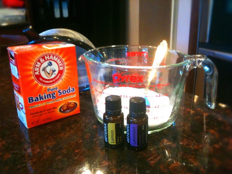 Be a knockout, naturally. DIY upholstery cleaner for mattresses & pillows