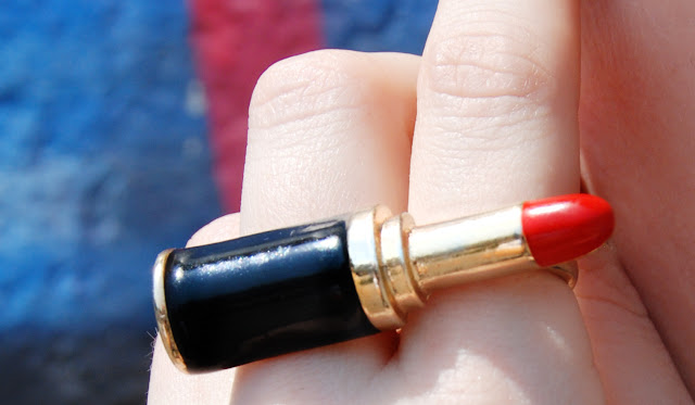 lipstick ring lipstick ring, Tenebris, red lipstick