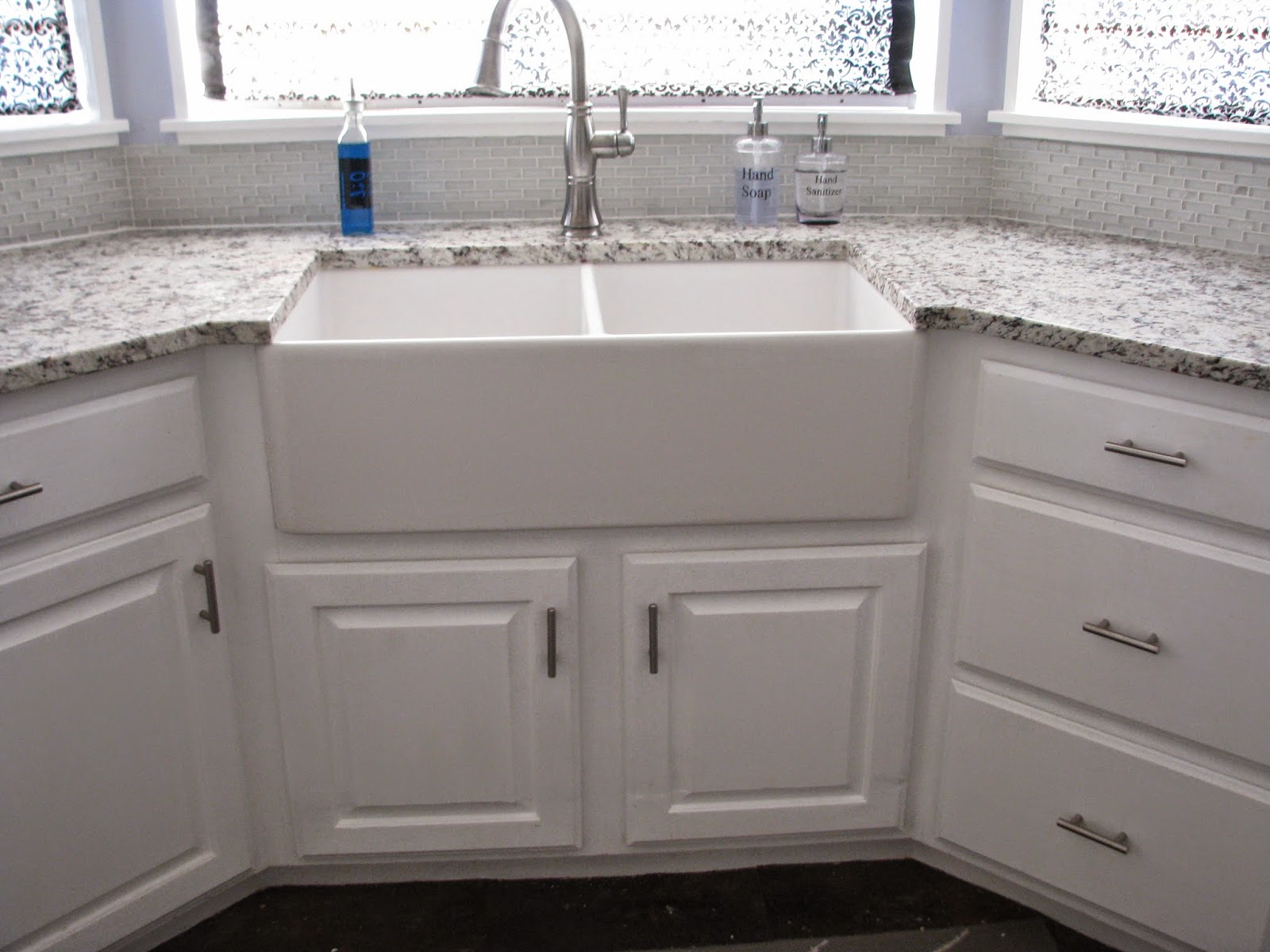 Kitchen cabinet cost estimator Rounded Corner around Window