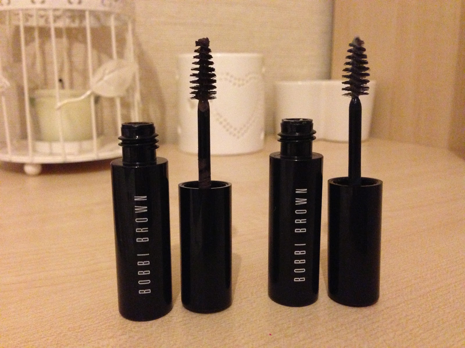 Dose Of Dainty Bobbi Brown Natural Brow Shaper Hair Touch Up