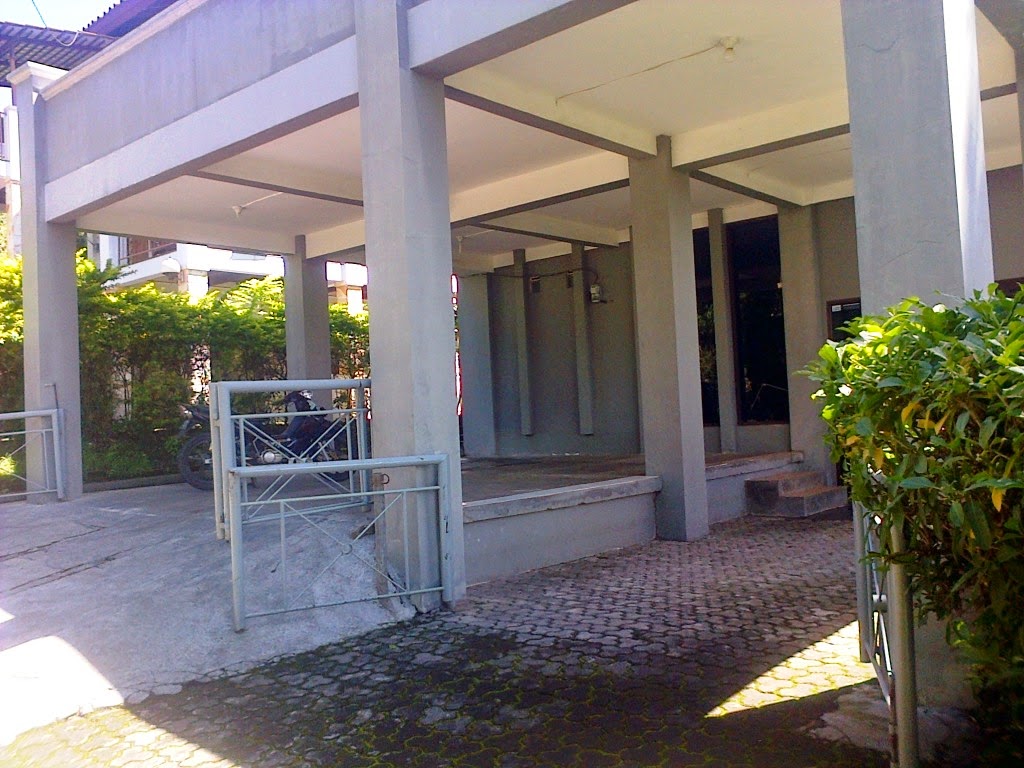 View Villa Putih Istana Bunga Lembang Pictures