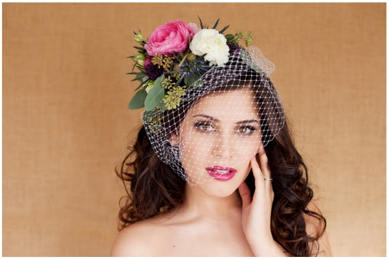 Wianki ślubne z żywych kwiatów, kwiaty we włosach, wianki z kwiatów, ślub w stylu Vintage, upięcia ślubne z kwiatami, stroiki ślubne z kwiatami, kwiaty do ślubu, wianek do włosów, wianki z gipsówki, wianki z piwonii, wianki z rumianku, wianki z lawendy, ślub na wiosnę, letni ślub, blog śluby, konsultanci Ślubni