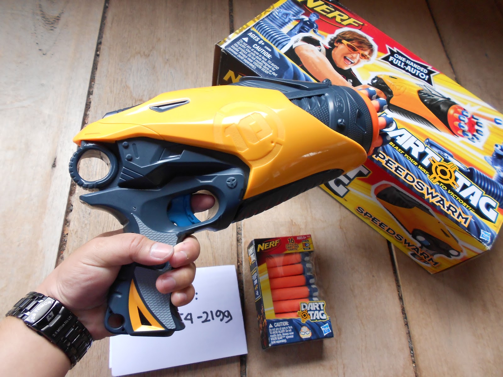 gambar mp3 player nerf dart tag