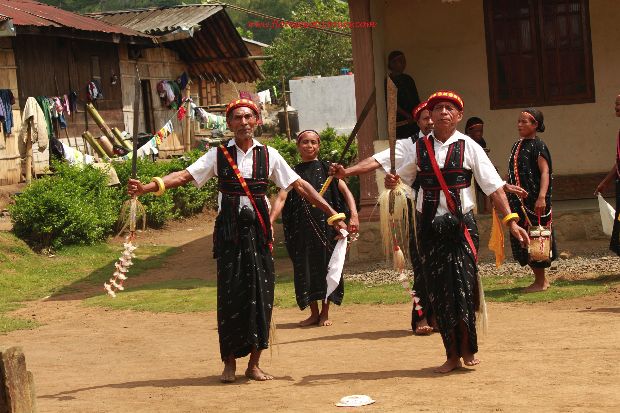 Ja�i : Tarian Tradisional Yang Tetap Eksis di Tiap Zaman | Komunikasi Hukum