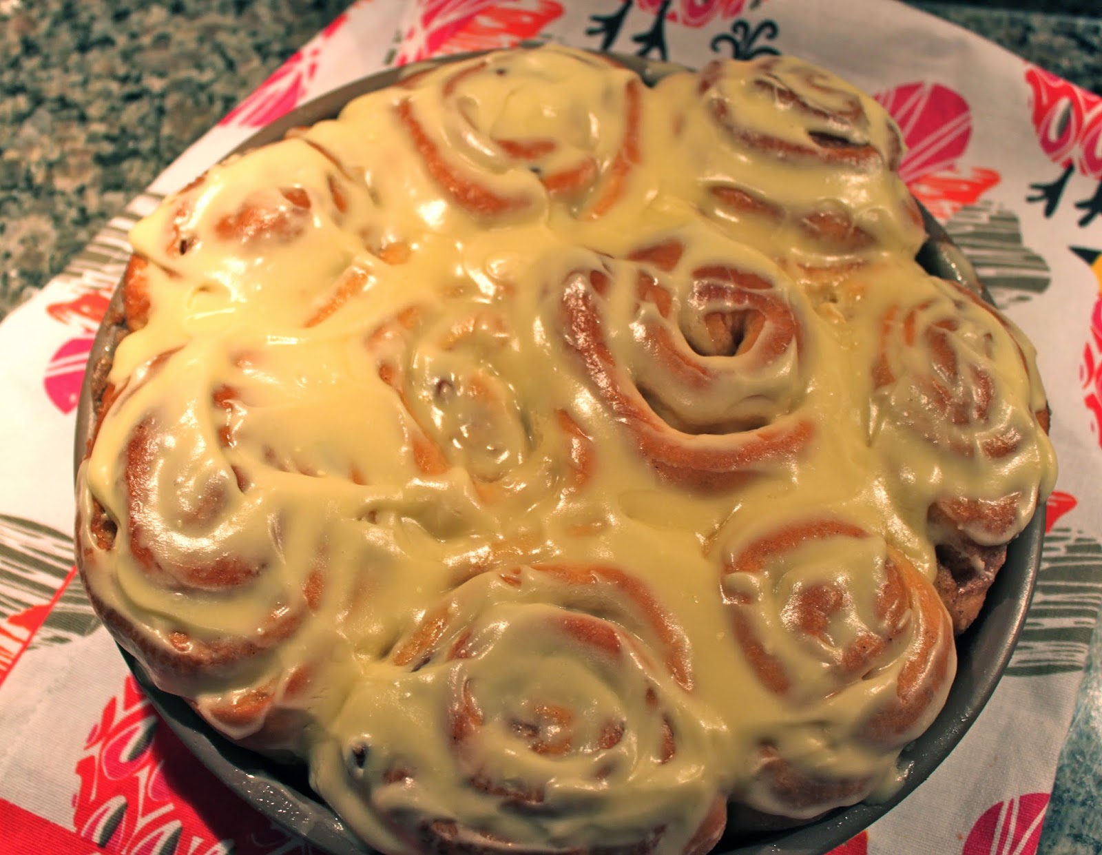 Lollyquiltz Cake Mix Cinnamon Rolls