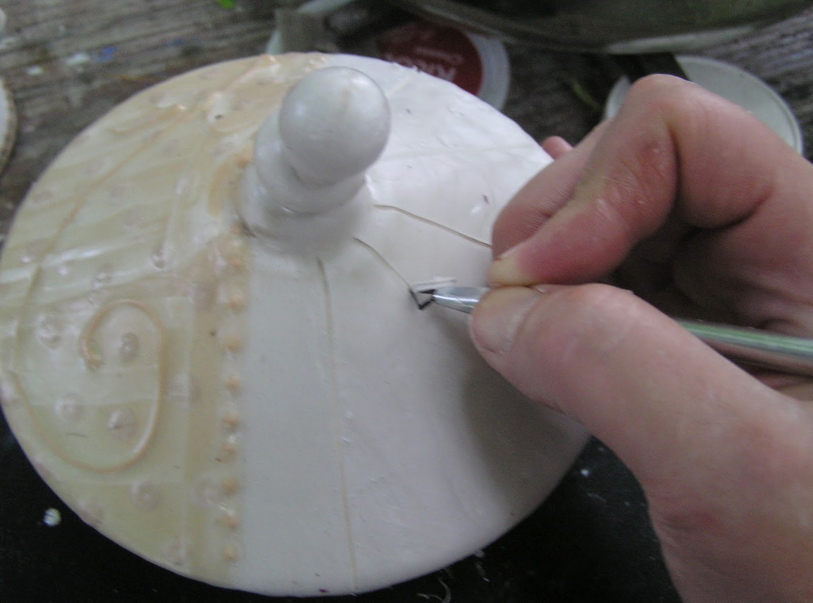 Fine Mess Pottery Embedded Glaze Decoration