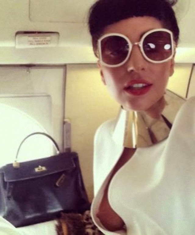 Topless de Lady Gaga Topless de Lady Gaga