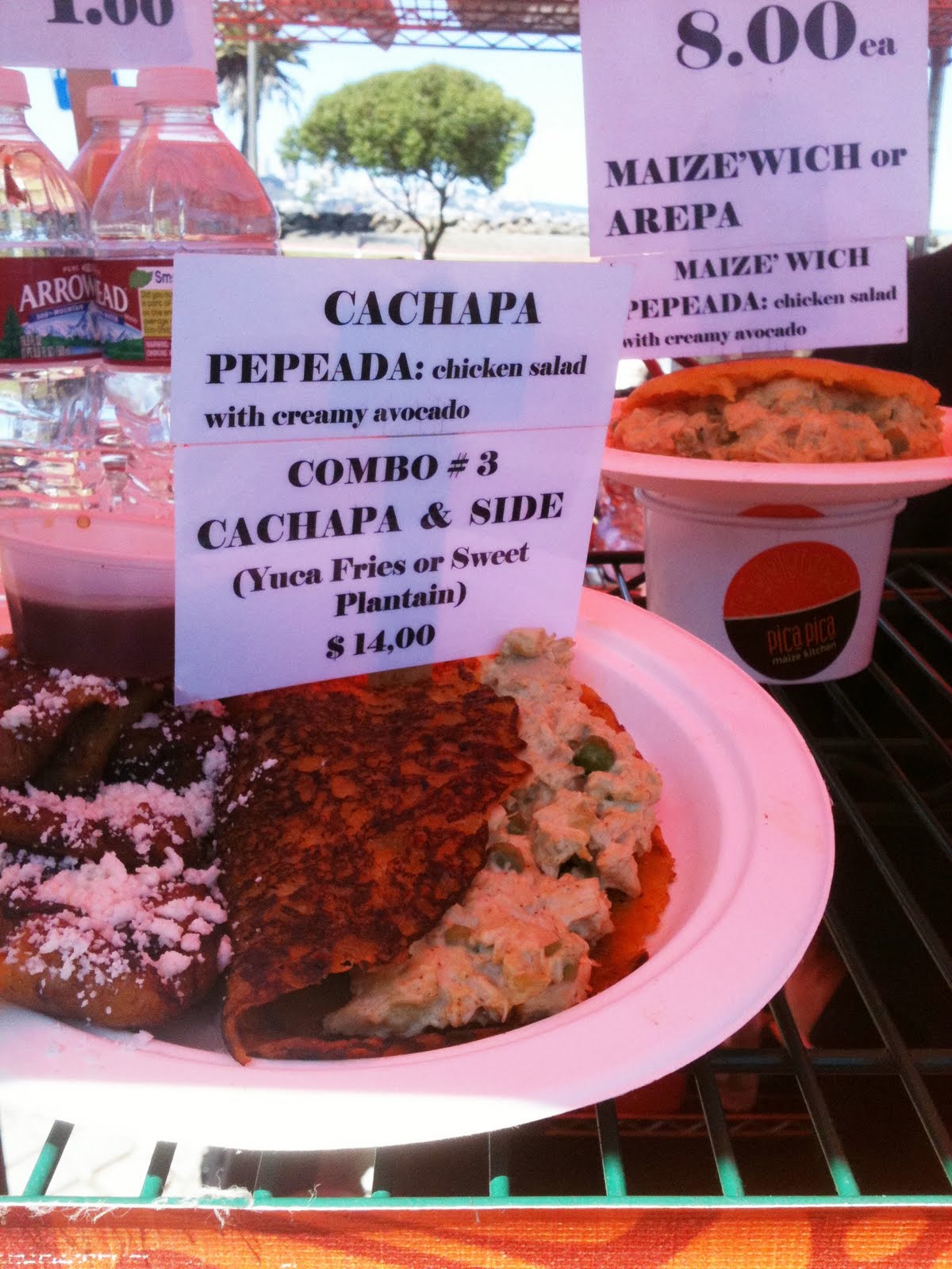 Fer's Bite Food at the Treasure Island Flea Market