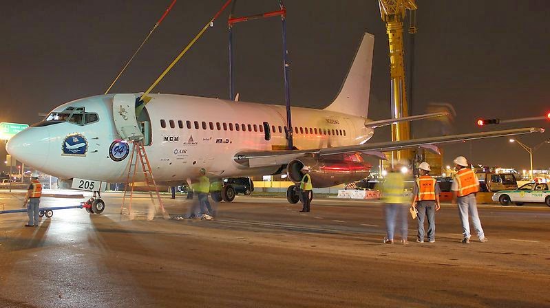 94th AeroClaims-Aviation Consultant Group 737-201 Arrival