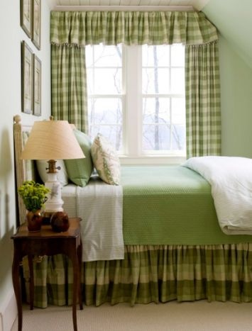 PHoebe+Howard+green+white+checks+bedroom.jpg