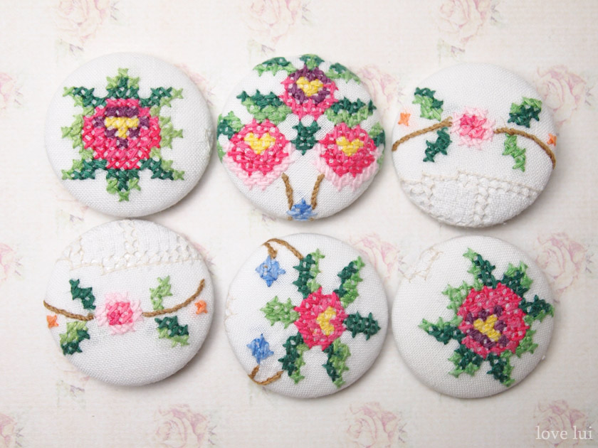 lovelui blog Cross Stitch Buttons