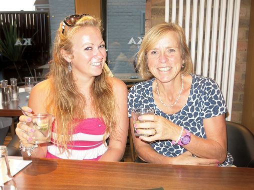 Gin & Tonic at the Kings Arms Berkhamsted