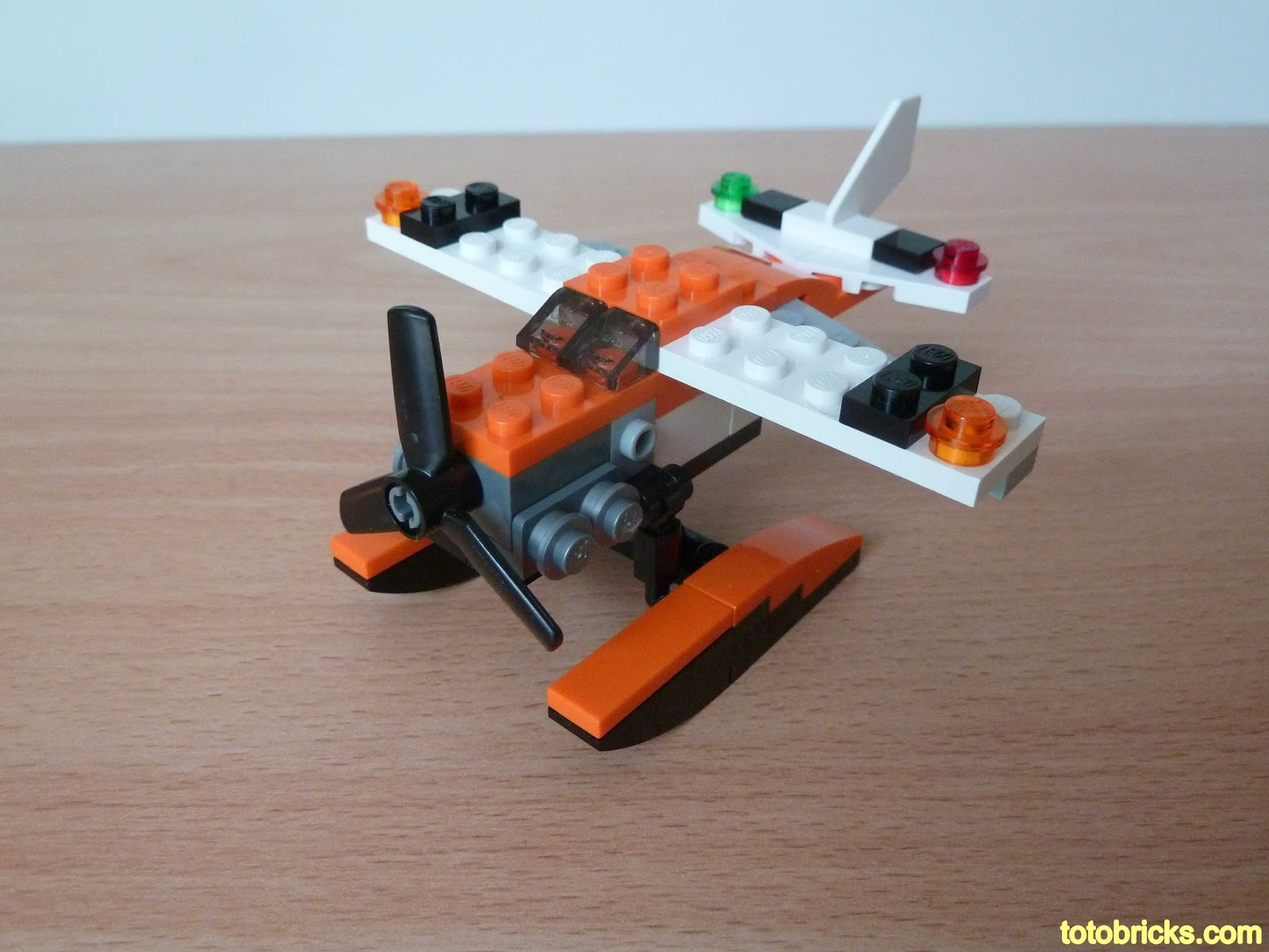 31028 lego