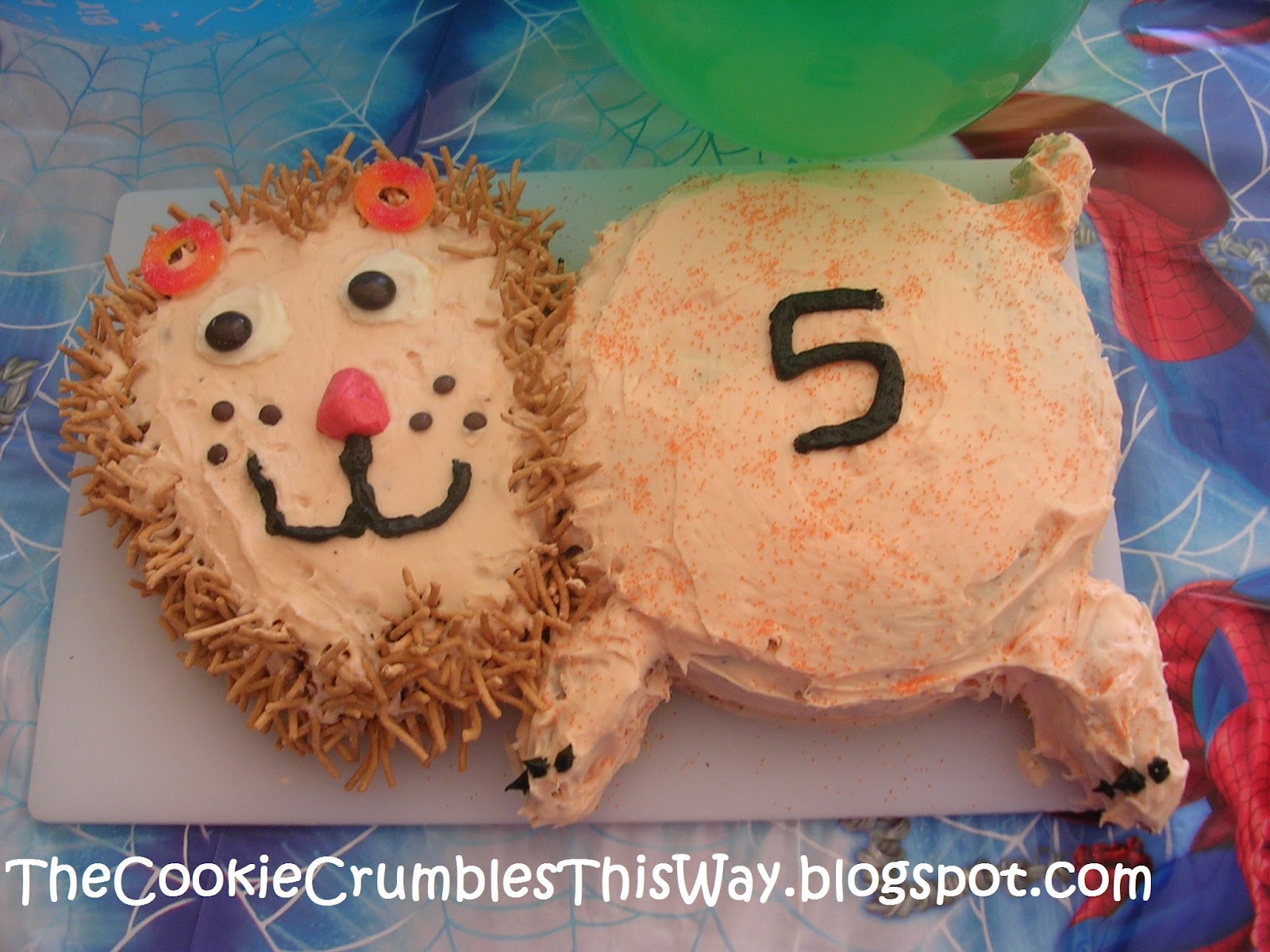Cookie Crumbles: Lion Birthday Cake