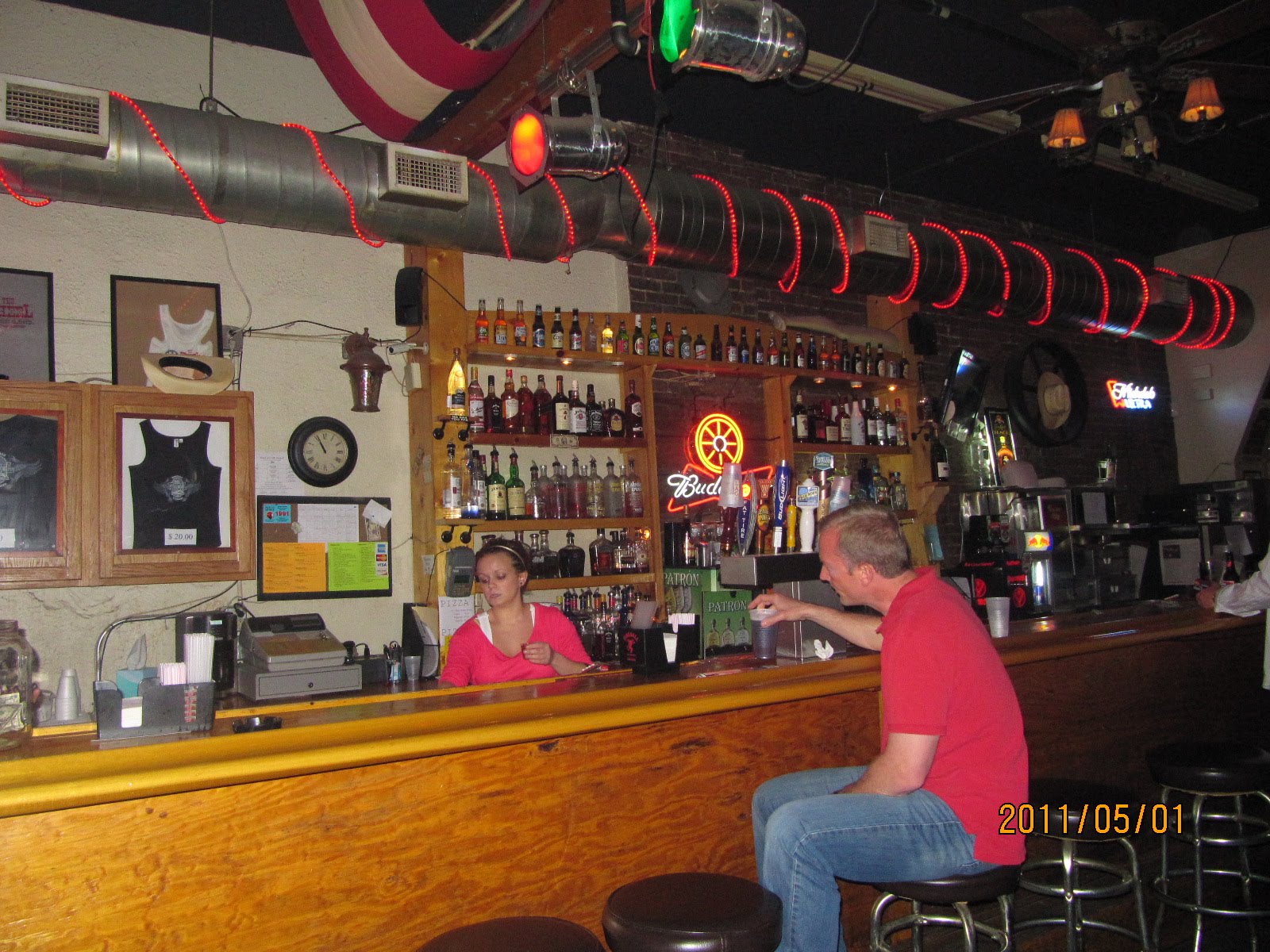 Jeeps Pubs Taverns and Bars The Wheel (Nashville, Tennessee)