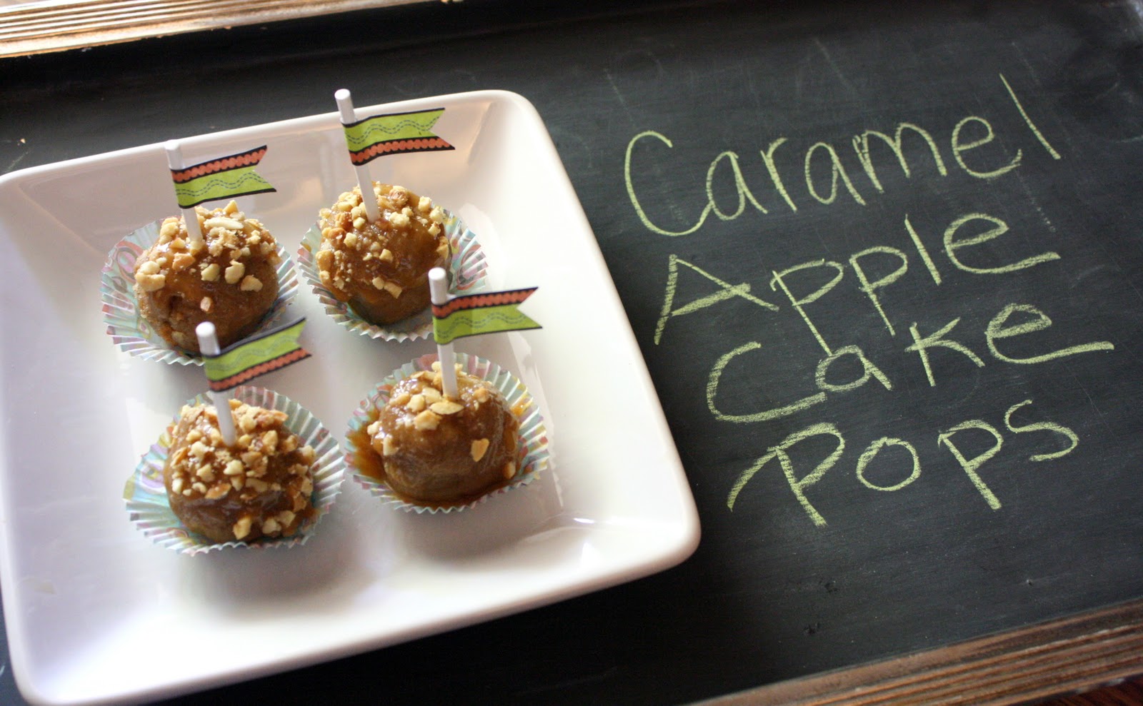 52 Mantels Caramel Apple Cake Pops