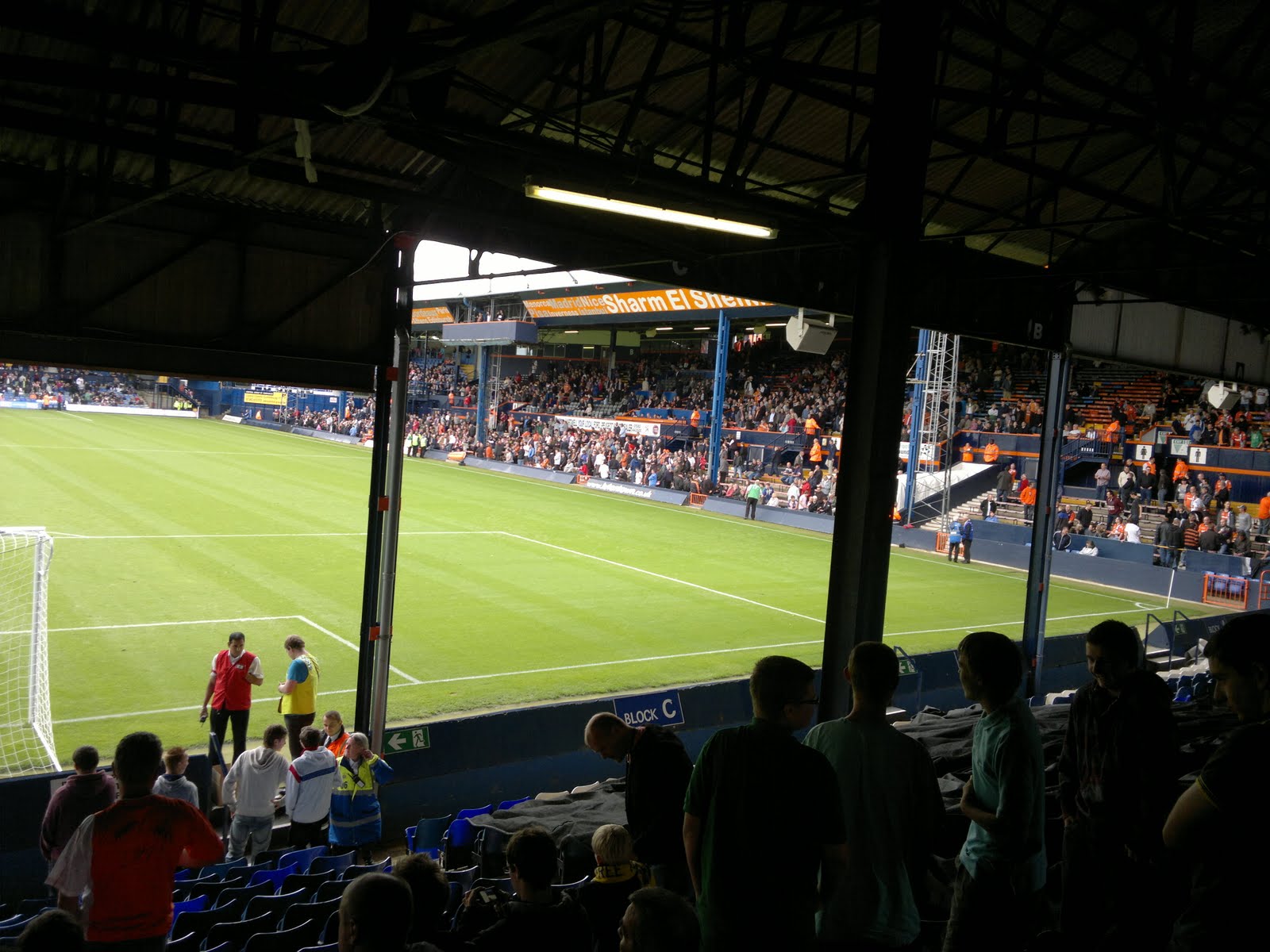 NORTHESSEX ON TOUR LUTON TOWN FC