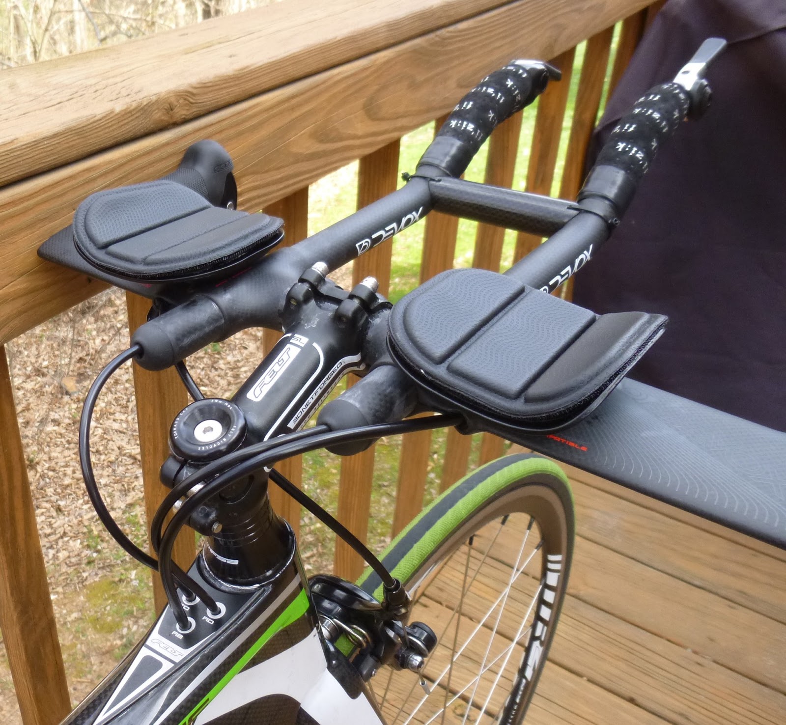 Tri Runner Rick New Felt Devox Aero Bars