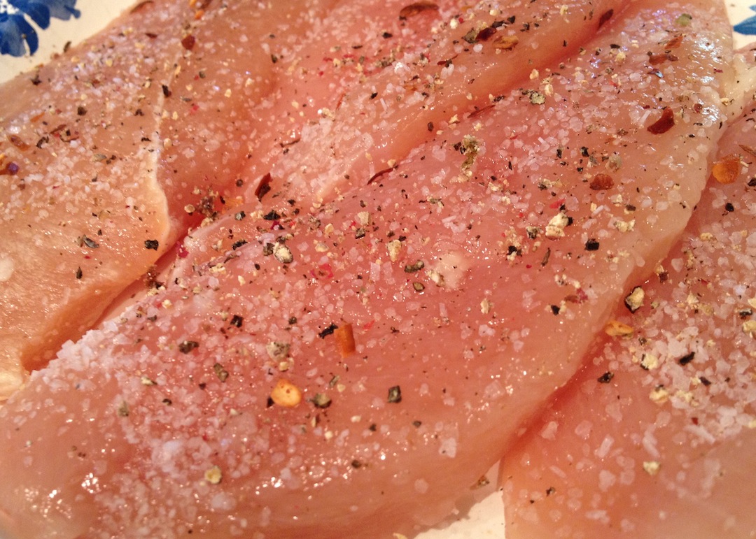 theGREENhs Sautéed Chicken Breast, Garlic, Onion, White Wine, Parsley