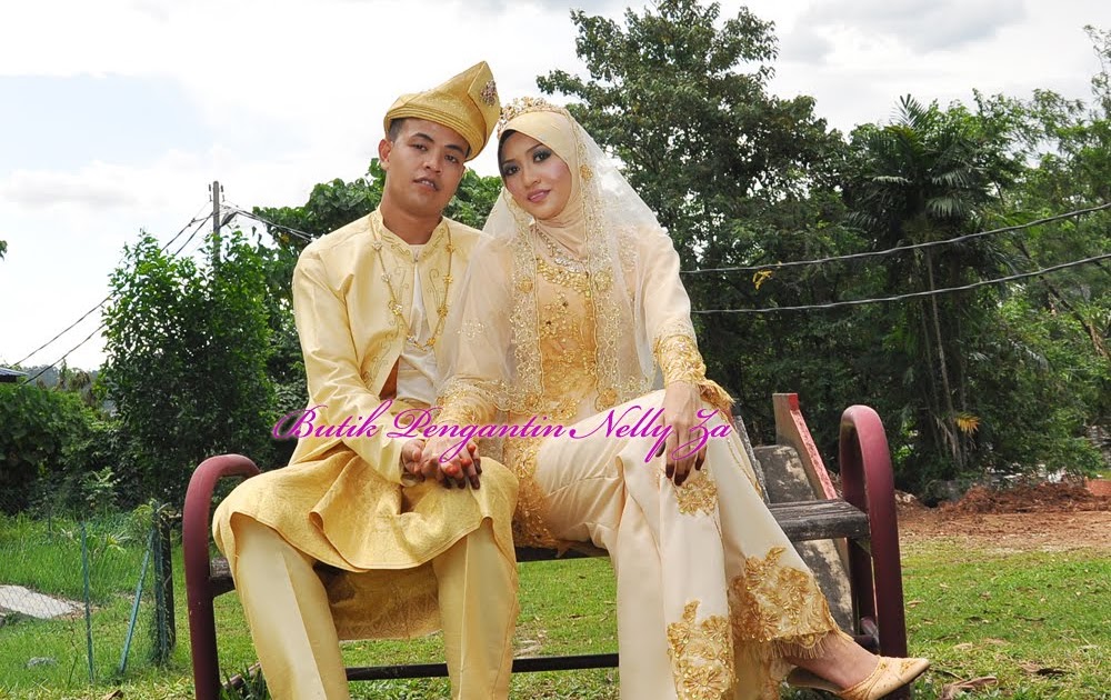 baju pengantin warna cream gold 
