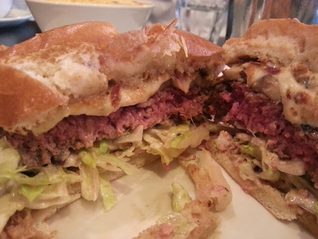 Mo ' Shroom burger cut-through