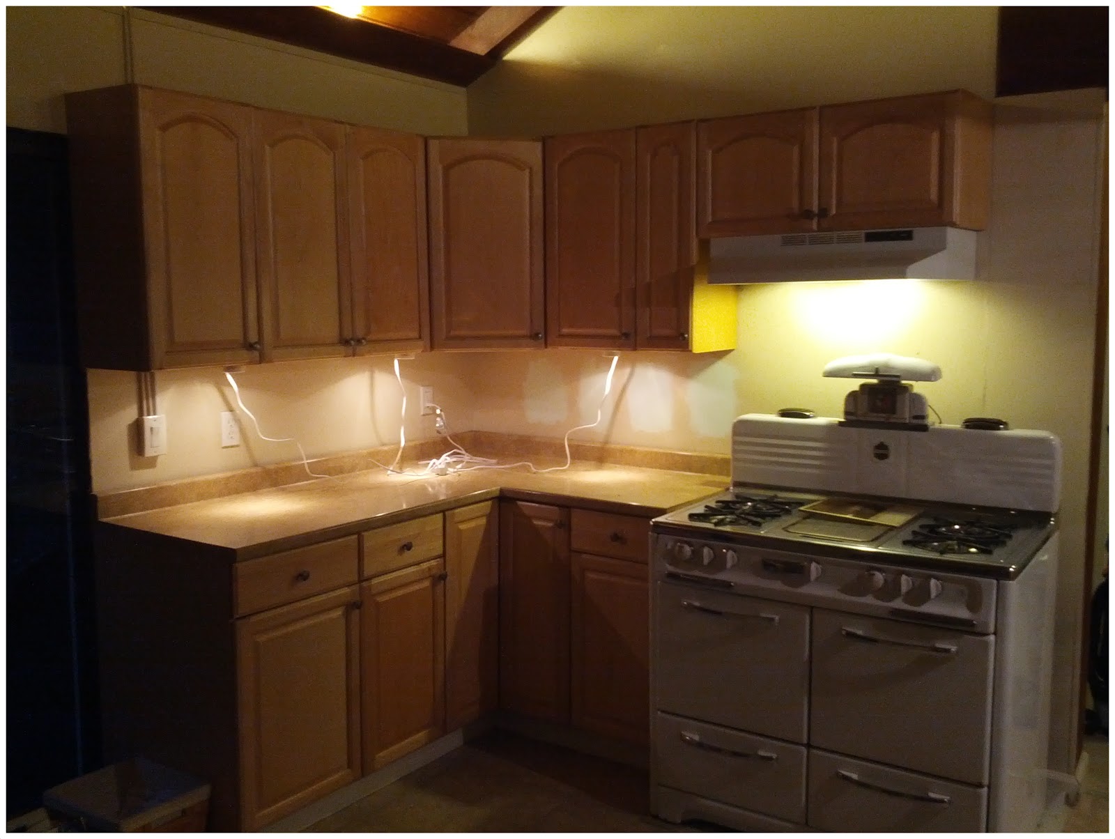 Under cabinet lighting kitchen IKEA Under CabiLight