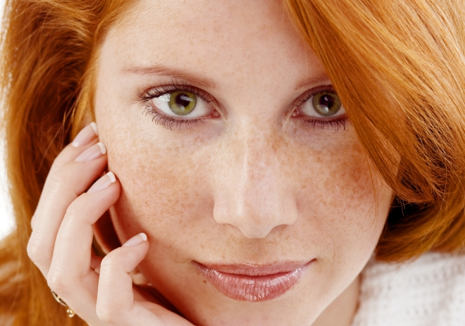 Come preparare una decolorazione di pacco di faccia