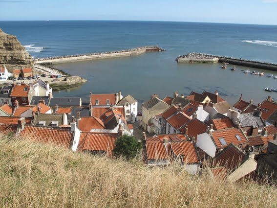 VIEW OF STAITHES HARBOUR