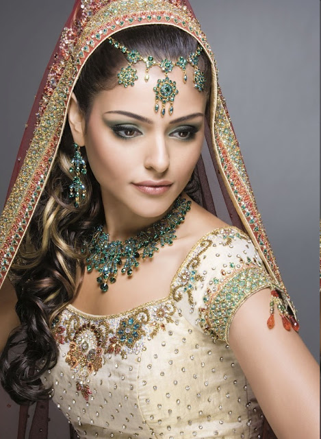 Indian Pakistani Bridal Dresses 2012 Wedding Dresses for Bride Indian Pakistani Bridal Dresses 2012 Wedding Dresses for Bride