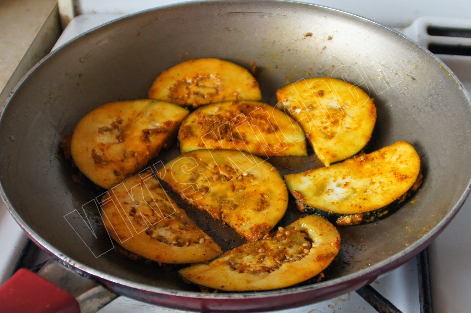 Viki 's Kitchen Brinjal roast