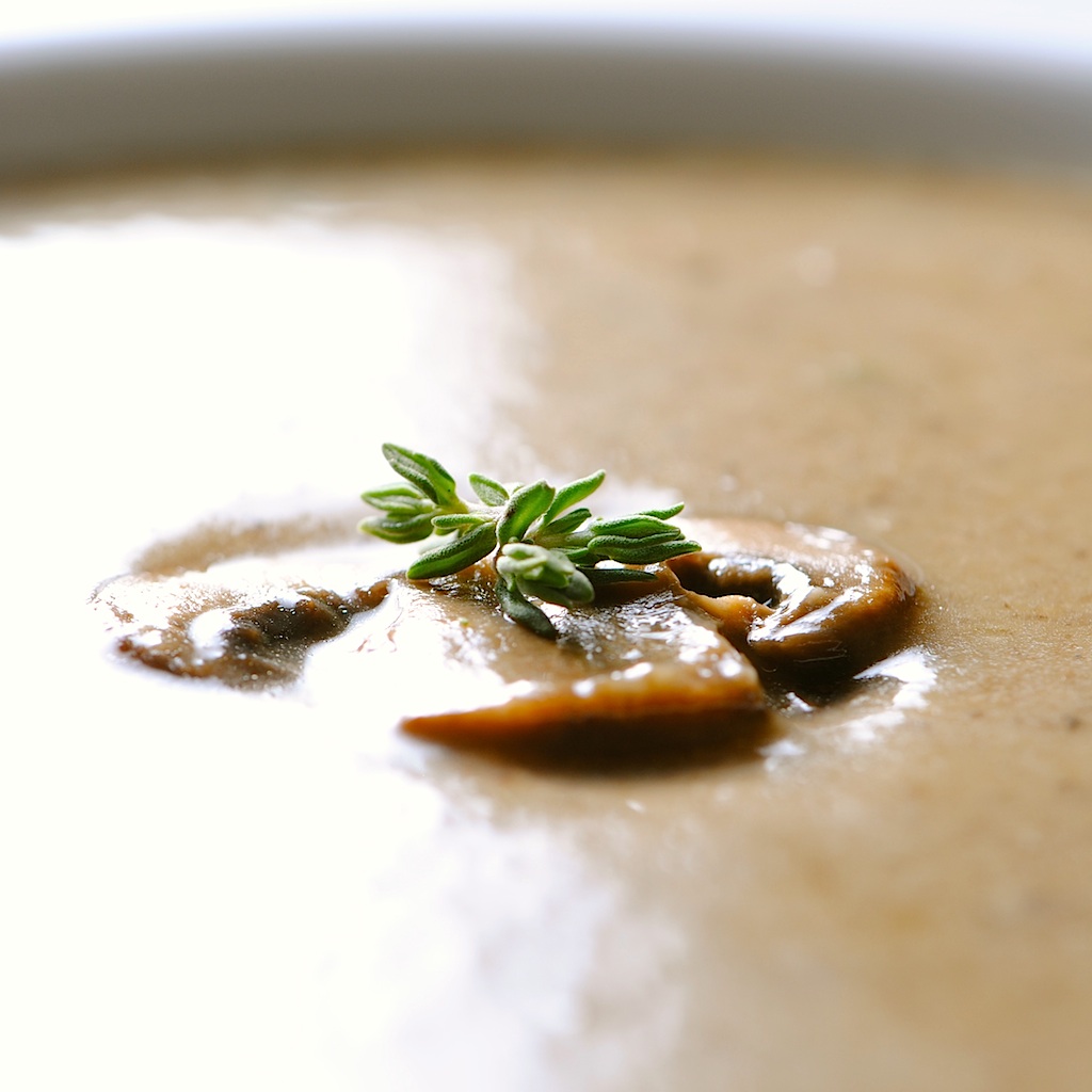 JULES FOOD... Baby Bella, Shiitake Mushroom Soup...(non dairy)