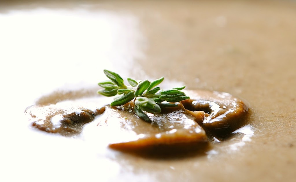 JULES FOOD... Baby Bella, Shiitake Mushroom Soup...(non dairy)