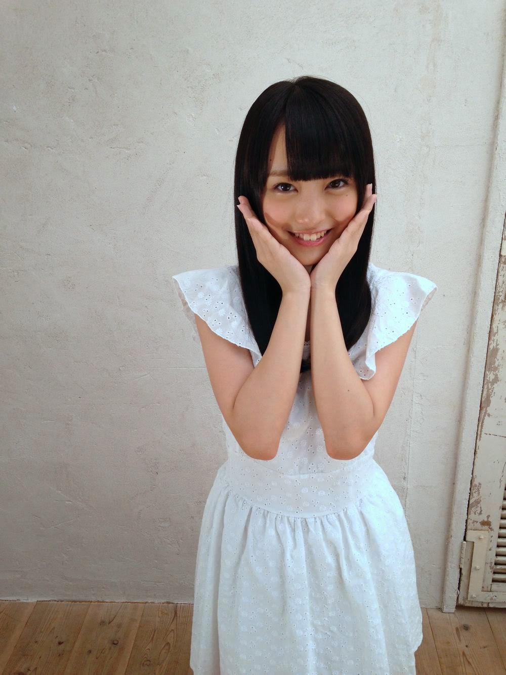 CLICK TO ENLARGE Owada Nana and Mukaichi Mion @ FLASH Special BEST 2014