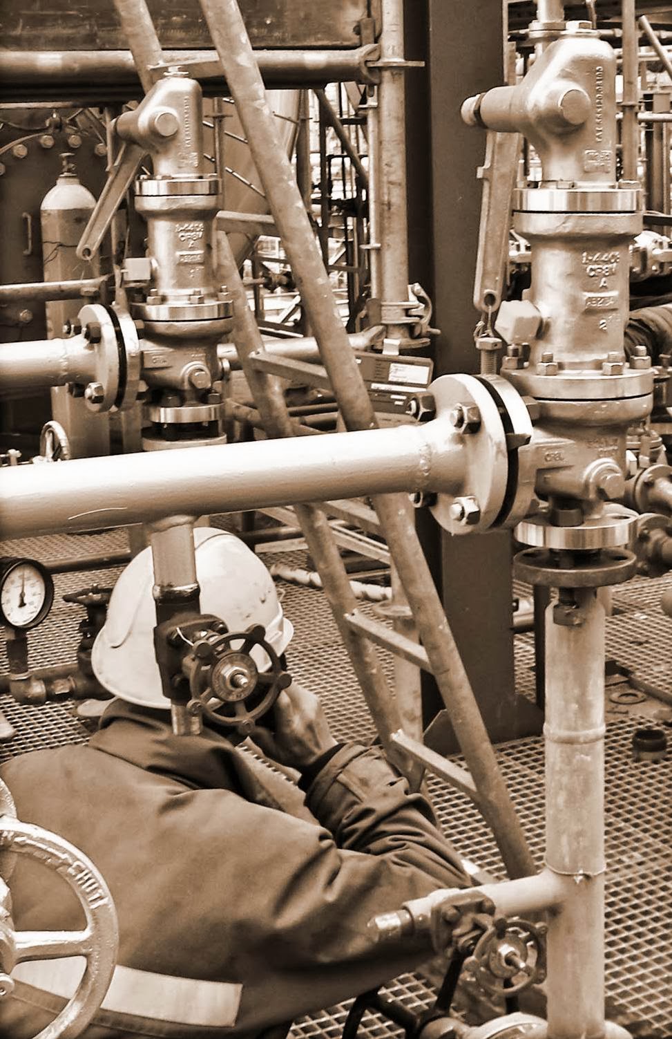 History or Utopia 23) The battle for Oil and a brief history of the