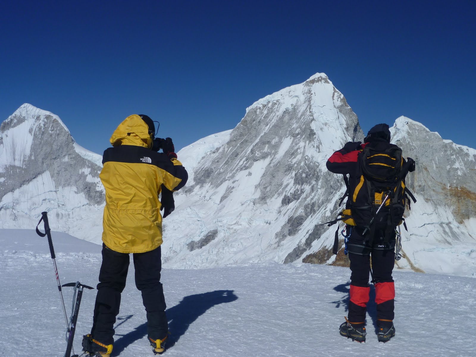 Cordillera Blanca Climbing Alpamayo Pisco Ishinca Tocllaraju Huascaran