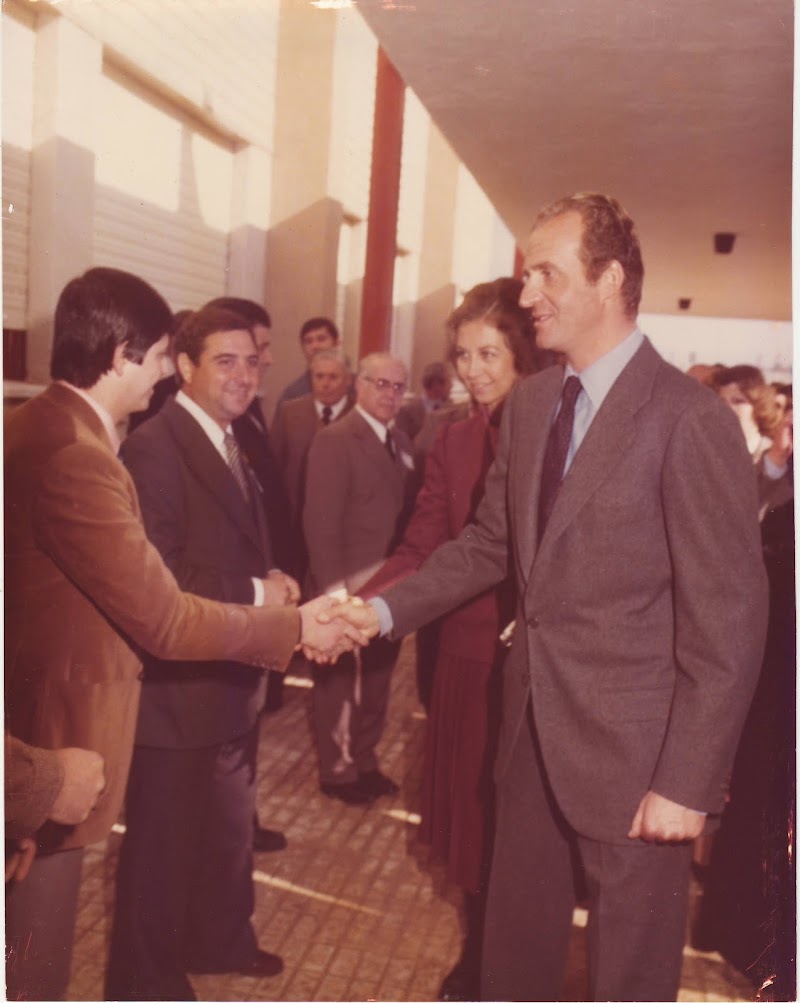 INAUGURACIÓN DEL I.E.S. REYES DE ESPAÑA POR SS.MM. D. JUAN CARLOS I Y Dª. SOFÍA, EL 9-1-1980.