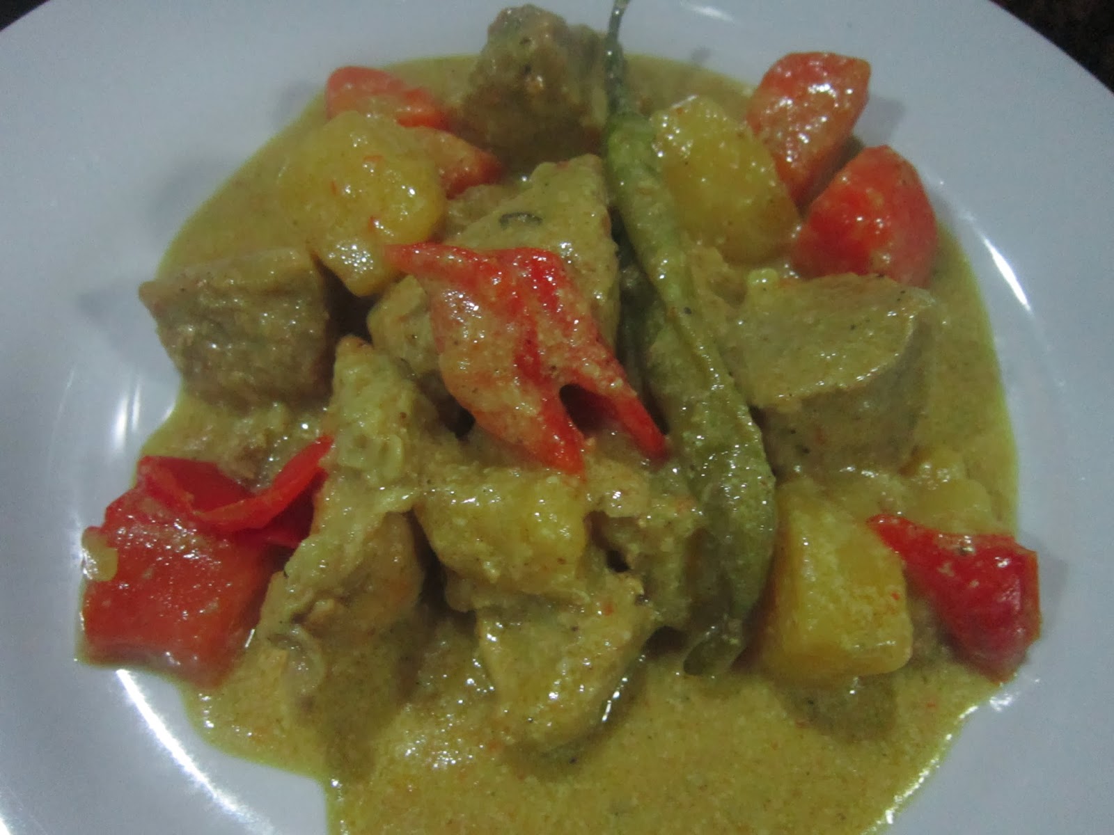 PORK CURRY with EVAPORATED MILK