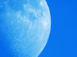 Mond am 25.06.2015... Mond am 25.06.2015...