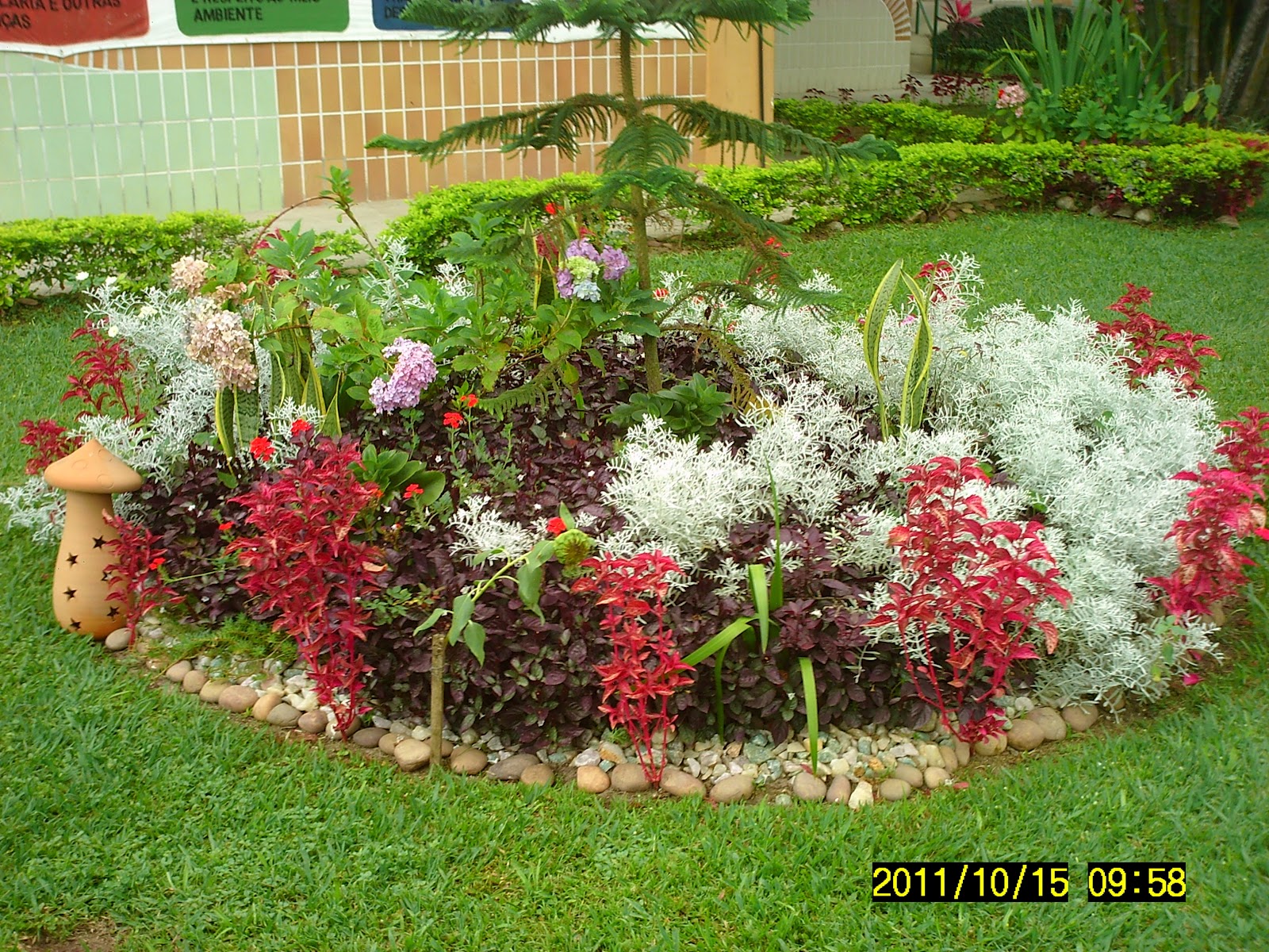 fotos jardins lindos:Postado por Michelle Borges às 06:27 fotos jardins lindos:Postado por Michelle Borges às 06:27